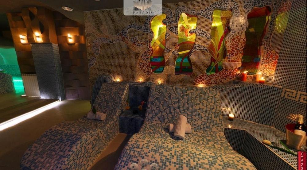 Hotel Paradis Cluj Napoca Bagian luar foto